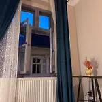 Rope Street Nr 17 *