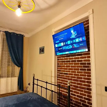 Rope Street Nr 17 * Braşov