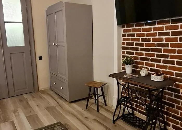 Rope Street Nr 17 * Braşov